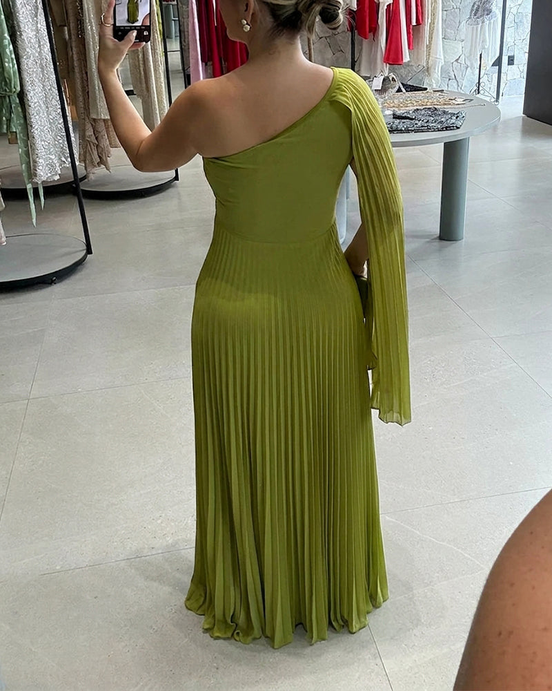 CHICME Women's One-Shoulder Pleated Maxi Dress Asymmetric Draped Cape Sleeve Twist Front Party Dress Elegant High-Waist Evening Dress